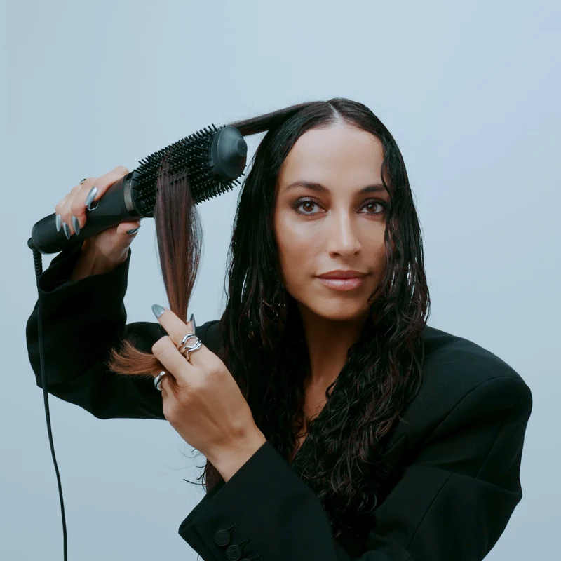 Duet Blow Dry 2-In-1 Hair Dryer Brush - Black