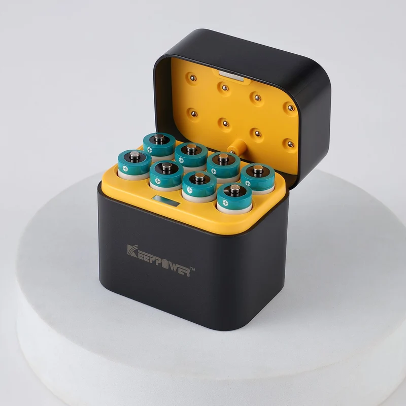 Keeppower I8 Ladegerät mit 8× 1,5V AA Li-Ion-Akkus (4300mWh) – USB-C Eingang