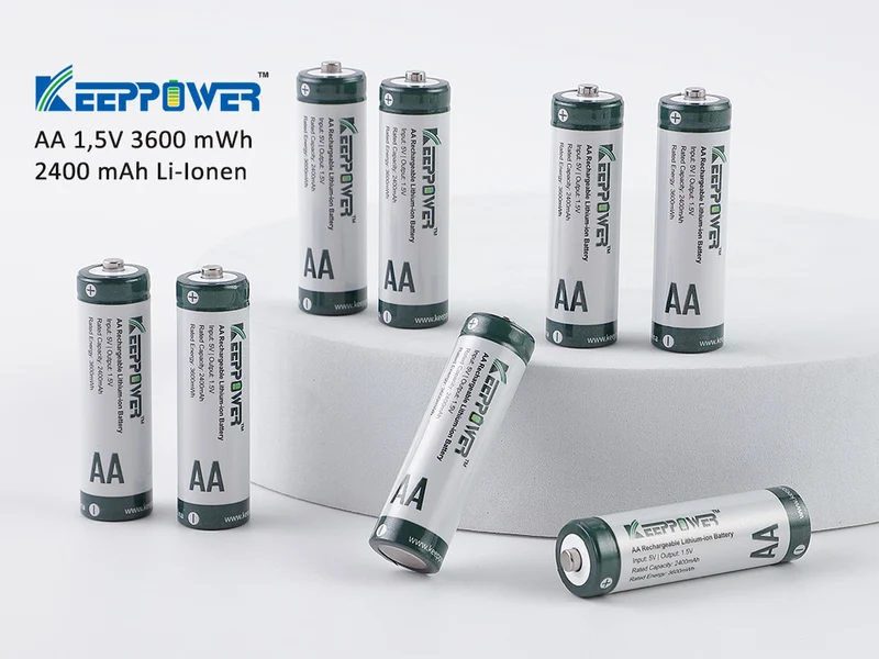 Keeppower I8 Ladegerät mit 8× 1,5V AA Li-Ion-Akkus – USB-C Eingang
